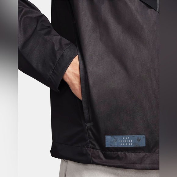 ❗️ NWT Nike Running Division Aerogami
Men's Storm-FIT ADV Running Jacket❗️sz L - Picture 5 of 13